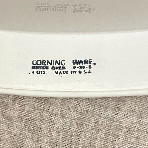 Vintage 70s CorningWare‎ Cornflower Blue 4 Quart Dutch Oven w/ Lid P-34-B - Picture 11 of 12